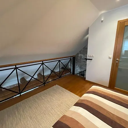 Lägenhet Old Town Luxury Loft With Sauna *