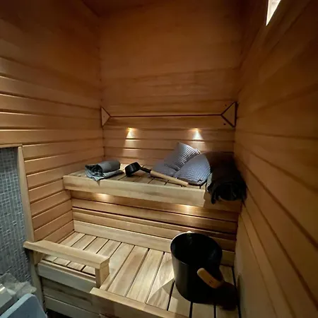Old Town Luxury Loft With Sauna Lägenhet Kuressaare