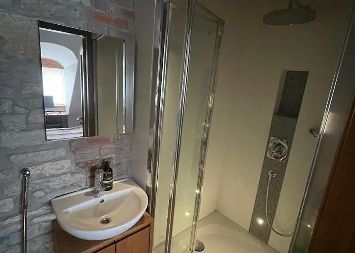 Old Town Luxury Loft With Sauna Apartmán *