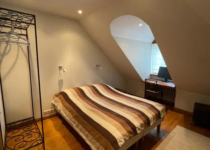 Old Town Luxury Loft With Sauna Kuressaare